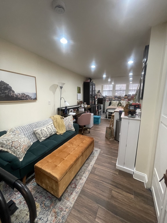 39 Anderson St, Boston, Massachusetts, 2 Rooms Rooms,1 BathroomBathrooms,Residential Lease,For Rent,Anderson St,73454237
