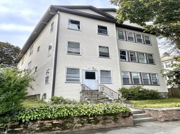 26 Derby Street, Worcester, Massachusetts, 9 Bedrooms Bedrooms, 21 Rooms Rooms,3 BathroomsBathrooms,Residential Income,For Sale,Derby Street,73445947