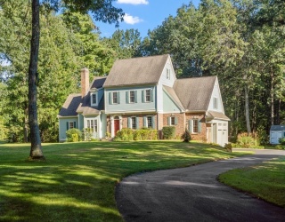 93 Fox Run Road, Bolton, Massachusetts, 4 Bedrooms Bedrooms, 8 Rooms Rooms,4 BathroomsBathrooms,Residential,For Sale,Fox Run Road,73447191