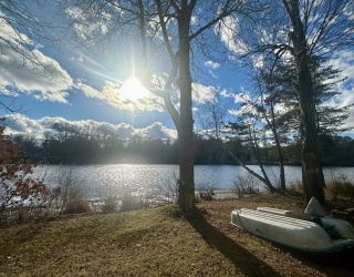 86 Lakeview Ave, Taunton, Massachusetts, 2 Bedrooms Bedrooms, 5 Rooms Rooms,1 BathroomBathrooms,Residential,For Sale,Lakeview Ave,73455380