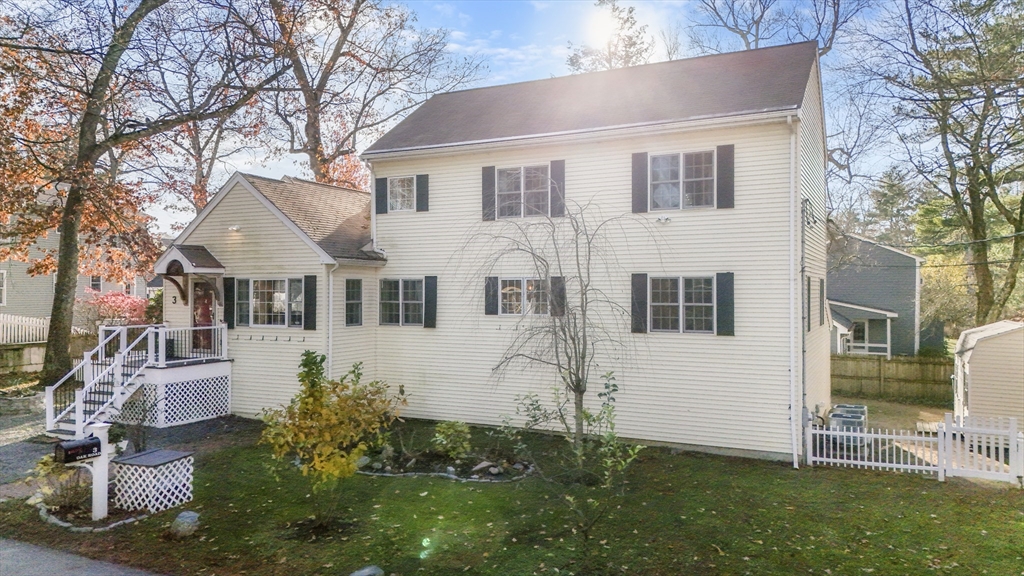 3 Oak Rd, Norfolk, Massachusetts, 3 Bedrooms Bedrooms, 7 Rooms Rooms,2 BathroomsBathrooms,Residential,For Sale,Oak Rd,73454558