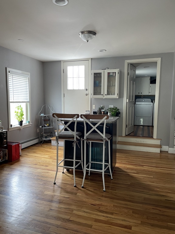 479 E Sixth St, Boston, Massachusetts, 3 Bedrooms Bedrooms, 8 Rooms Rooms,2.5 BathroomsBathrooms,Residential Income,For Sale,E Sixth St,73462981