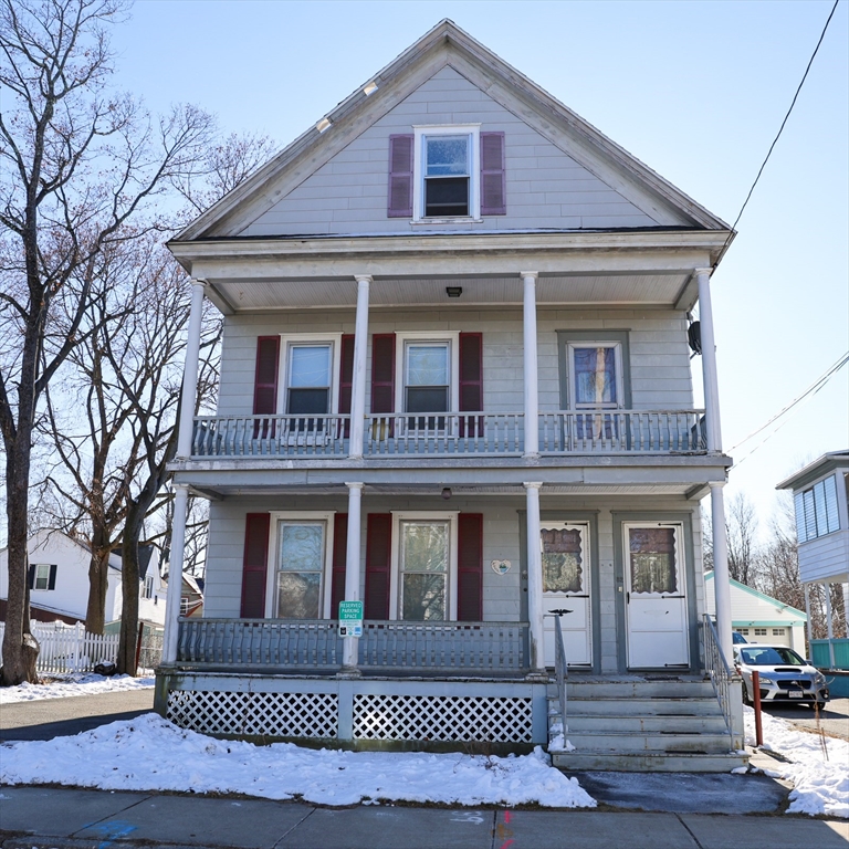 80 Viola St, Lowell, Massachusetts, 3 Bedrooms Bedrooms, 5 Rooms Rooms,1 BathroomBathrooms,Residential Lease,For Rent,Viola St,73463040