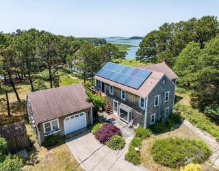 95 Barker St, Wellfleet, Massachusetts, 3 Bedrooms Bedrooms, 5 Rooms Rooms,2.5 BathroomsBathrooms,Residential,For Sale,Barker St,73449120
