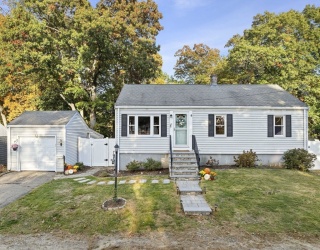 65 Saning Rd, Weymouth, Massachusetts, 3 Bedrooms Bedrooms, 5 Rooms Rooms,1 BathroomBathrooms,Residential,For Sale,Saning Rd,73448672