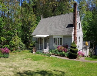 1247 Calkins Rd, Palmer, Massachusetts, 4 Bedrooms Bedrooms, 7 Rooms Rooms,2 BathroomsBathrooms,Residential,For Sale,Calkins Rd,73439703