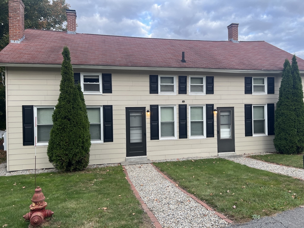 17 Main, Sutton, Massachusetts, 2 Bedrooms Bedrooms, 7 Rooms Rooms,1.5 BathroomsBathrooms,Residential,For Sale,Main,73458677