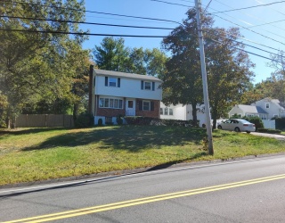 1696 Liberty St, Braintree, Massachusetts, 3 Bedrooms Bedrooms, 7 Rooms Rooms,2.5 BathroomsBathrooms,Residential,For Sale,Liberty St,73463137