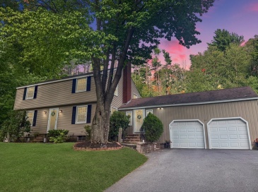 124 Hillside Rd, North Andover, Massachusetts, 3 Bedrooms Bedrooms, 6 Rooms Rooms,2 BathroomsBathrooms,Residential,For Sale,Hillside Rd,73394232 124 Hillside Rd, North Andover, Massachusetts, 3 Bedrooms Bedrooms, 6 Rooms Rooms,2 BathroomsBathrooms,Residential,For Sale,Hillside Rd,73394232