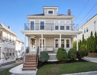 133 Hillside, Watertown, Massachusetts, 5 Bedrooms Bedrooms, 13 Rooms Rooms,2 BathroomsBathrooms,Residential Income,For Sale,Hillside,73456093