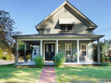 21 Dennis St, Attleboro, Massachusetts, 3 Bedrooms Bedrooms, 8 Rooms Rooms,2 BathroomsBathrooms,Residential Income,For Sale,Dennis St,73444119 21 Dennis St, Attleboro, Massachusetts, 3 Bedrooms Bedrooms, 8 Rooms Rooms,2 BathroomsBathrooms,Residential Income,For Sale,Dennis St,73444119