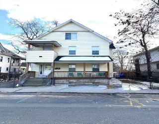 107 Tyler St, Springfield, Massachusetts, 6 Bedrooms Bedrooms, 10 Rooms Rooms,2 BathroomsBathrooms,Residential Income,For Sale,Tyler St,73463235