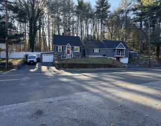 79 Burlington Rd, Bedford, Massachusetts, 3 Bedrooms Bedrooms, 7 Rooms Rooms,2.5 BathroomsBathrooms,Residential,For Sale,Burlington Rd,73463362