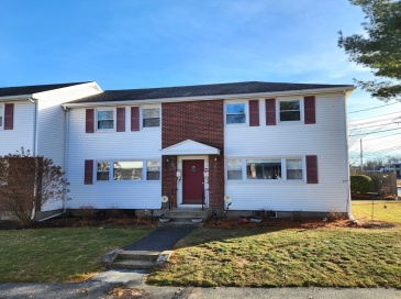 575 Union Avenue, Framingham, Massachusetts, 2 Bedrooms Bedrooms, 4 Rooms Rooms,1 BathroomBathrooms,Residential,For Sale,Union Avenue,73463395