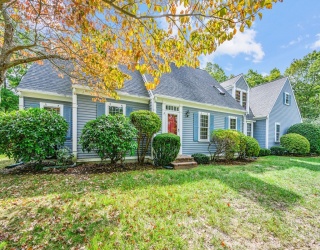 9 Crestview Dr Ext, Sandwich, Massachusetts, 3 Bedrooms Bedrooms, 8 Rooms Rooms,3.5 BathroomsBathrooms,Residential,For Sale,Crestview Dr Ext,73441524