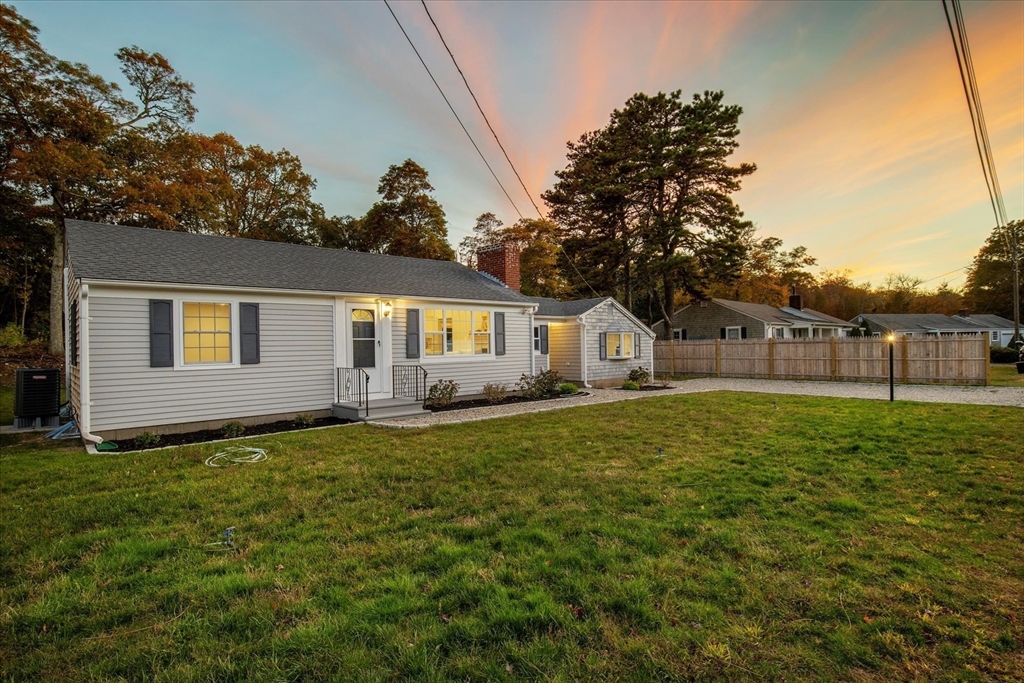 15 Shannon Rd, Harwich, Massachusetts, 3 Bedrooms Bedrooms, 5 Rooms Rooms,2 BathroomsBathrooms,Residential,For Sale,Shannon Rd,73447138