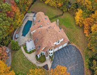 90 Lynnwood Ln, Worcester, Massachusetts, 4 Bedrooms Bedrooms, 9 Rooms Rooms,4 BathroomsBathrooms,Residential,For Sale,Lynnwood Ln,73448291