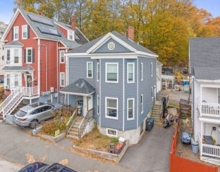 1 Proctor St, Haverhill, Massachusetts, 2 Bedrooms Bedrooms, 5 Rooms Rooms,1 BathroomBathrooms,Residential Lease,For Rent,Proctor St,73463425