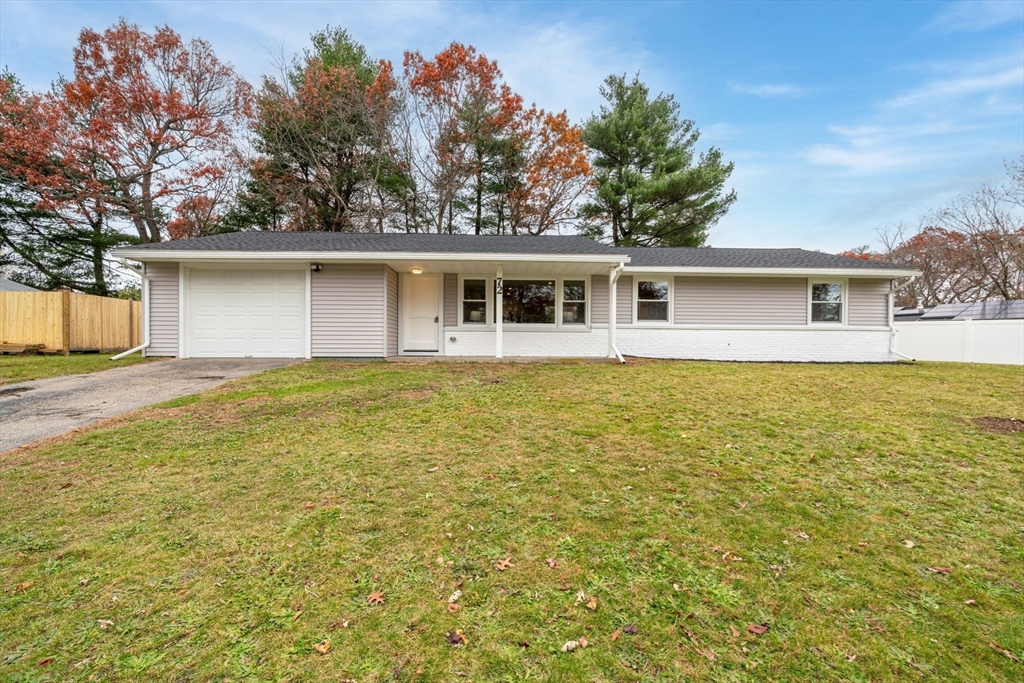 72 Annette Rd, Brockton, Massachusetts, 3 Bedrooms Bedrooms, 7 Rooms Rooms,1.5 BathroomsBathrooms,Residential,For Sale,Annette Rd,73456515