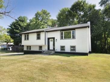 196 Chapin, Hudson, Massachusetts, 3 Bedrooms Bedrooms, 7 Rooms Rooms,3 BathroomsBathrooms,Residential,For Sale,Chapin,73411393