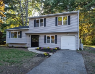 54 Westfield Dr, Holliston, Massachusetts, 4 Bedrooms Bedrooms, 8 Rooms Rooms,1.5 BathroomsBathrooms,Residential,For Sale,Westfield Dr,73445231
