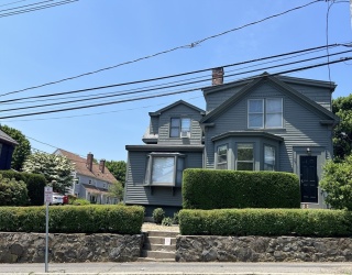 24 Pond Street, Marblehead, Massachusetts, 4 Bedrooms Bedrooms, 9 Rooms Rooms,2 BathroomsBathrooms,Residential Lease,For Rent,Pond Street,73463545