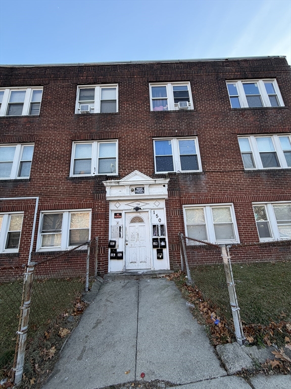 150 Walnut Avenue, Boston, Massachusetts, 17 Bedrooms Bedrooms, 24 Rooms Rooms,6 BathroomsBathrooms,Residential Income,For Sale,Walnut Avenue,73463602