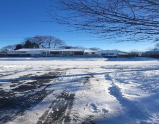 66 Eunice Ave, Worcester, Massachusetts, 3 Bedrooms Bedrooms, 5 Rooms Rooms,1 BathroomBathrooms,Residential,For Sale,Eunice Ave,73463667