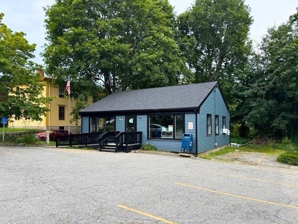 529 Old County Rd, Westport, Massachusetts, ,Commercial Sale,For Sale,Old County Rd,73459349