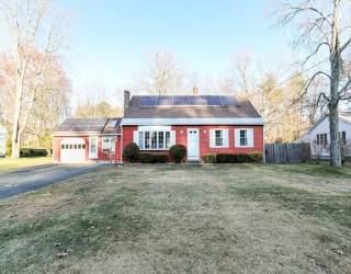 89 Montague Street, Montague, Massachusetts, 4 Bedrooms Bedrooms, 7 Rooms Rooms,2 BathroomsBathrooms,Residential,For Sale,Montague Street,73457446