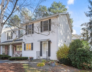 21 Oak St, Methuen, Massachusetts, 2 Bedrooms Bedrooms, 4 Rooms Rooms,1.5 BathroomsBathrooms,Residential,For Sale,Oak St,73455612