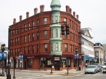 3 Forest St, Medford, Massachusetts, 1 Bedroom Bedrooms, 3 Rooms Rooms,1 BathroomBathrooms,Residential Lease,For Rent,Forest St,73463753