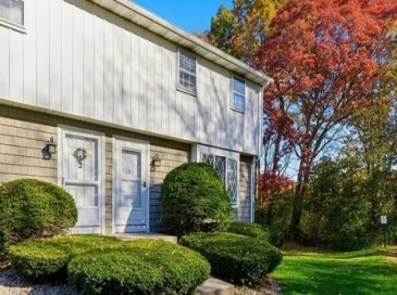 84 Fuller St., Ludlow, Massachusetts, 2 Bedrooms Bedrooms, 6 Rooms Rooms,1.5 BathroomsBathrooms,Residential Lease,For Rent,Fuller St.,73463864