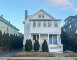 267 Beech St, Belmont, Massachusetts, 3 Bedrooms Bedrooms, 10 Rooms Rooms,2 BathroomsBathrooms,Residential Lease,For Rent,Beech St,73463891