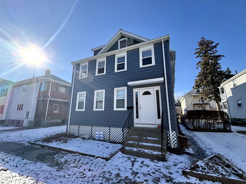 12 Keenan St, Watertown, Massachusetts, 2 Bedrooms Bedrooms, 7 Rooms Rooms,1 BathroomBathrooms,Residential Lease,For Rent,Keenan St,73462295
