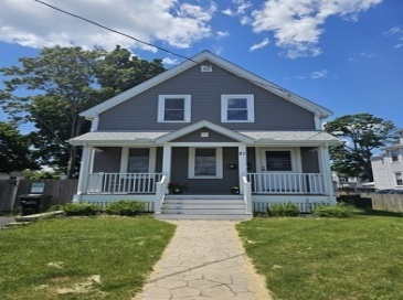 21 Lincoln St, Reading, Massachusetts, 2 Bedrooms Bedrooms, 5 Rooms Rooms,1.5 BathroomsBathrooms,Residential Lease,For Rent,Lincoln St,73463914