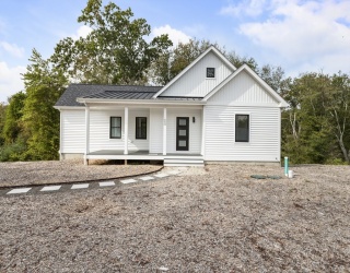 659 Sodom Road, Westport, Massachusetts, 2 Bedrooms Bedrooms, 4 Rooms Rooms,1.5 BathroomsBathrooms,Residential Lease,For Rent,Sodom Road,73440802