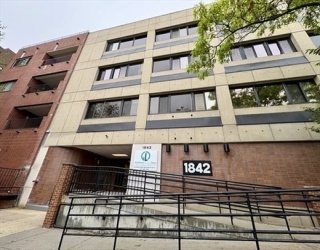 1842 Beacon St, Brookline, Massachusetts, ,Commercial Lease,For Rent,Beacon St,73464005