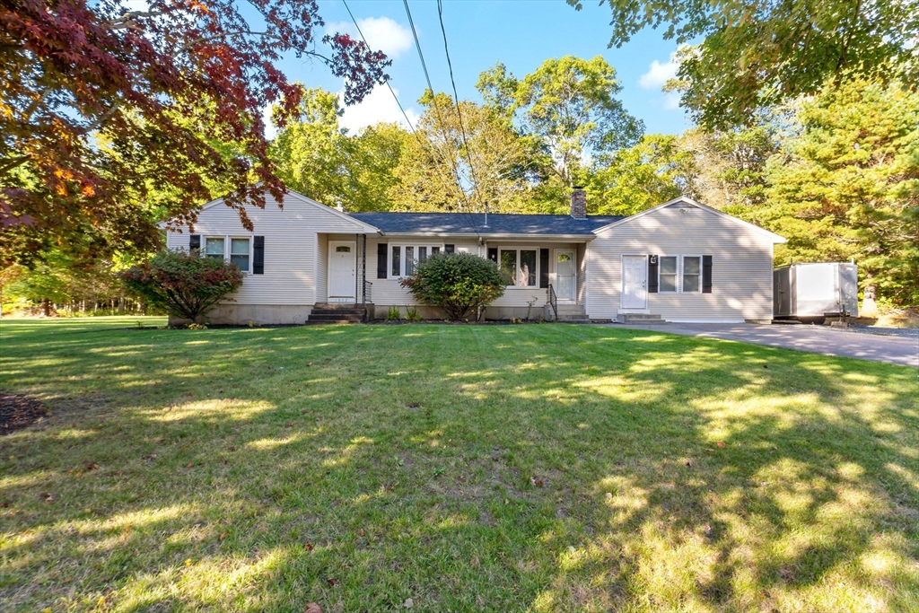 1352 Main St, Dighton, Massachusetts, 3 Bedrooms Bedrooms, 5 Rooms Rooms,2 BathroomsBathrooms,Residential,For Sale,Main St,73439010