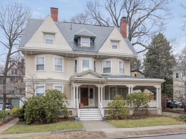 11 Abbottsford Road, Brookline, Massachusetts, 8 Bedrooms Bedrooms, 13 Rooms Rooms,4.5 BathroomsBathrooms,Residential,For Sale,Abbottsford Road,73370220