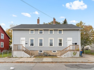 1301-1305 Pleasant St, New Bedford, Massachusetts, 8 Bedrooms Bedrooms, 14 Rooms Rooms,2 BathroomsBathrooms,Residential Income,For Sale,Pleasant St,73452932