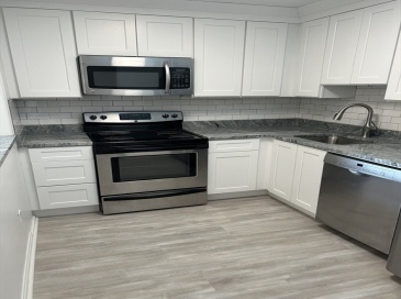 62 East Central, Natick, Massachusetts, 2 Bedrooms Bedrooms, 4 Rooms Rooms,2 BathroomsBathrooms,Residential Lease,For Rent,East Central,73464050