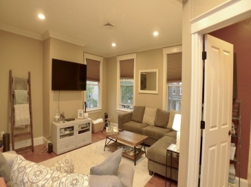 10 Savin Hill Ave, Boston, Massachusetts, 3 Bedrooms Bedrooms, 6 Rooms Rooms,1 BathroomBathrooms,Residential Lease,For Rent,Savin Hill Ave,73464064
