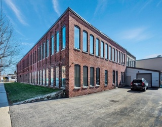 77 Rumford Ave, Waltham, Massachusetts, ,Commercial Sale,For Sale,Rumford Ave,73425180