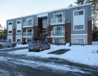 131J Capitol Hill Dr., Londonderry, New Hampshire, 2 Bedrooms Bedrooms, 4 Rooms Rooms,1 BathroomBathrooms,Residential Lease,For Rent,Capitol Hill Dr.,73464125