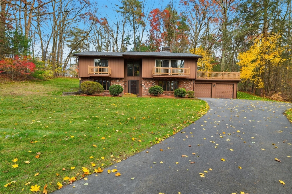 500 Springfield, Wilbraham, Massachusetts, 4 Bedrooms Bedrooms, 8 Rooms Rooms,2 BathroomsBathrooms,Residential,For Sale,Springfield,73454379