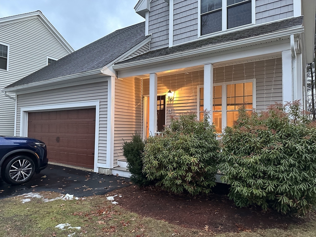 8 Cheyenne Vly, Westford, Massachusetts, 3 Bedrooms Bedrooms, 6 Rooms Rooms,2.5 BathroomsBathrooms,Residential Lease,For Rent,Cheyenne Vly,73464171