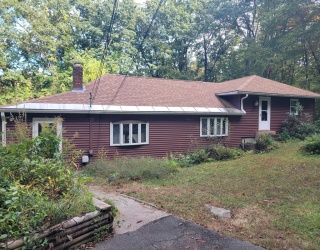 64 Garfield Rd, Athol, Massachusetts, 2 Bedrooms Bedrooms, 5 Rooms Rooms,1.5 BathroomsBathrooms,Residential,For Sale,Garfield Rd,73295950