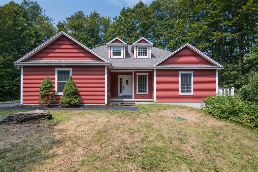 775 Brattleboro Rd, Bernardston, Massachusetts, 3 Bedrooms Bedrooms, 6 Rooms Rooms,2.5 BathroomsBathrooms,Residential,For Sale,Brattleboro Rd,73414405