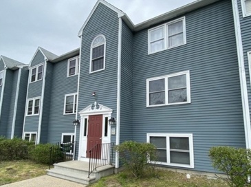 35 School Street, Dracut, Massachusetts, 2 Bedrooms Bedrooms, 4 Rooms Rooms,1 BathroomBathrooms,Residential Lease,For Rent,School Street,73448717
